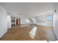 Interiér, Bratislava Hviezdoslavovo námestie 13