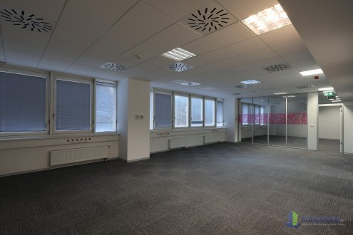 Interiér, Jarabinková 1, Bratislava 82109, INTRADE RE A, s.r.o.