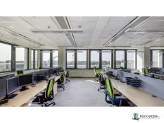 Interiér, Bratislava Pribinova 19