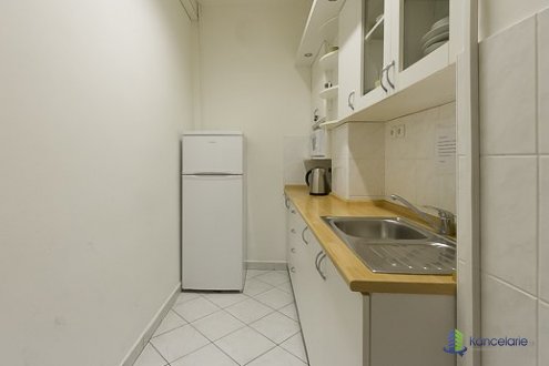 Interiér, Bárdošova 2/A, Bratislava 83101, LUXE a.s.