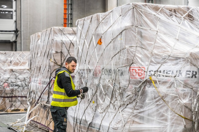 DB Schenker