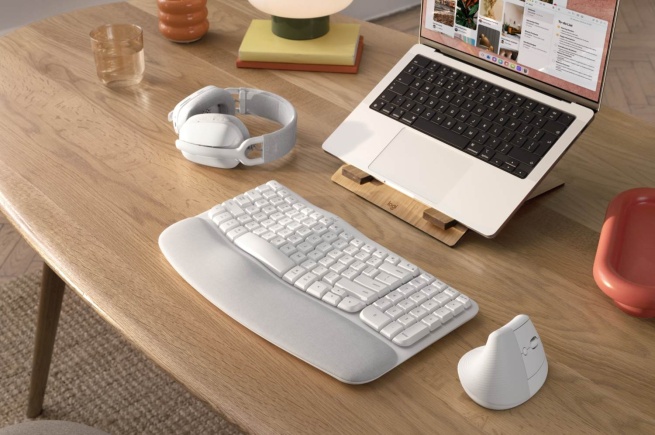 Logitech
